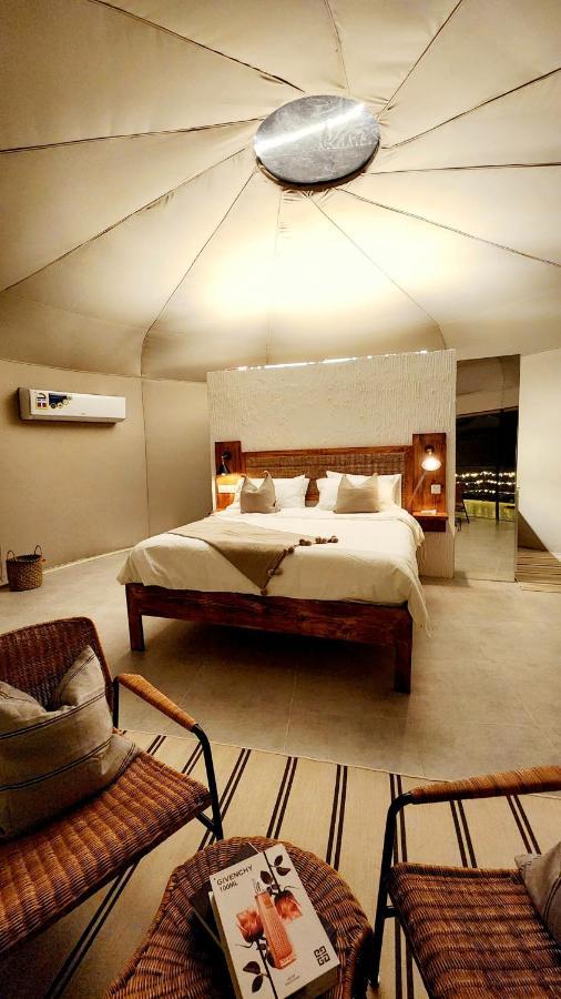 Starry Domes Desert Camp Bidiya Екстер'єр фото